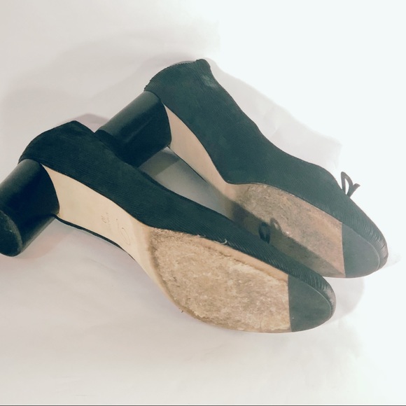 Delman Pump - Picture 6 of 6